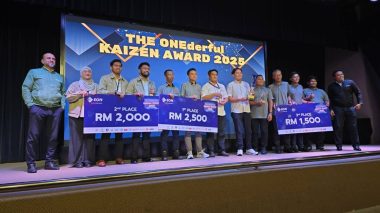 584296622_10242971375318987_6247095835966750940_n